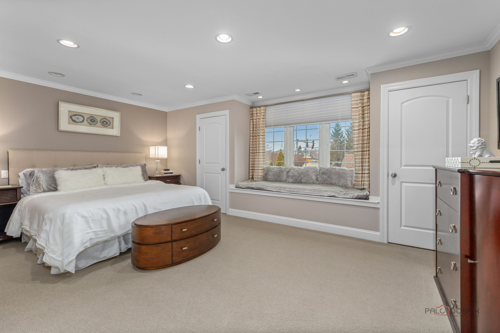 2 North Tower Road Oak Brook IL 60523