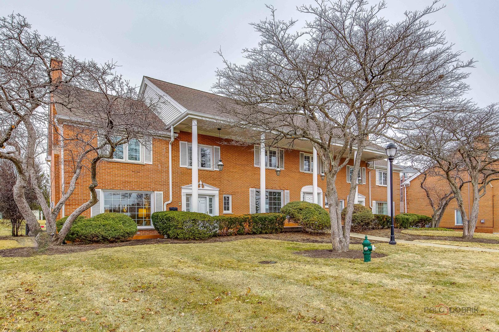 2 North Tower Road Oak Brook IL 60523