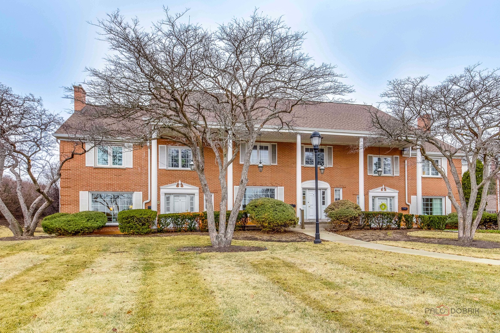 2 North Tower Road Oak Brook IL 60523