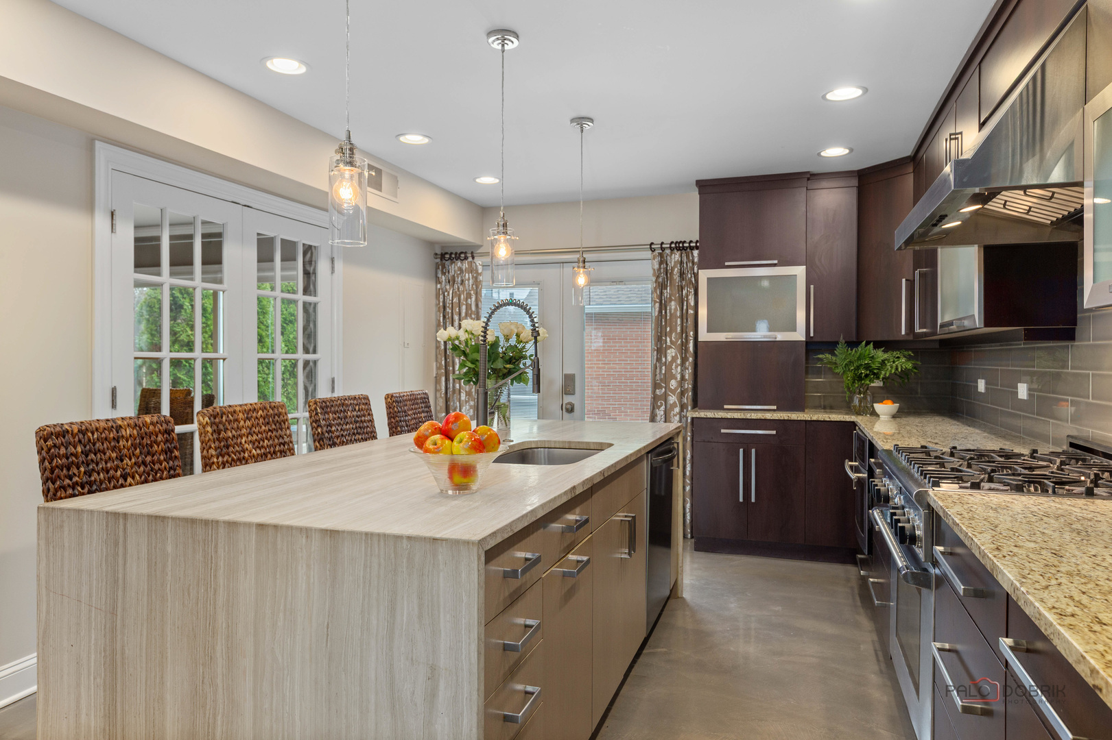 2 North Tower Road Oak Brook IL 60523