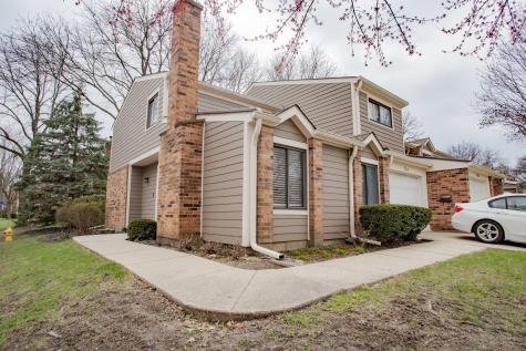 211 West Hanover Place Mount Prospect IL 60056