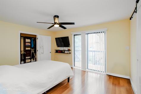 211 West Hanover Place Mount Prospect IL 60056