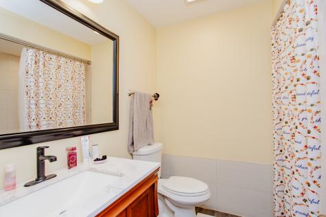 211 West Hanover Place Mount Prospect IL 60056