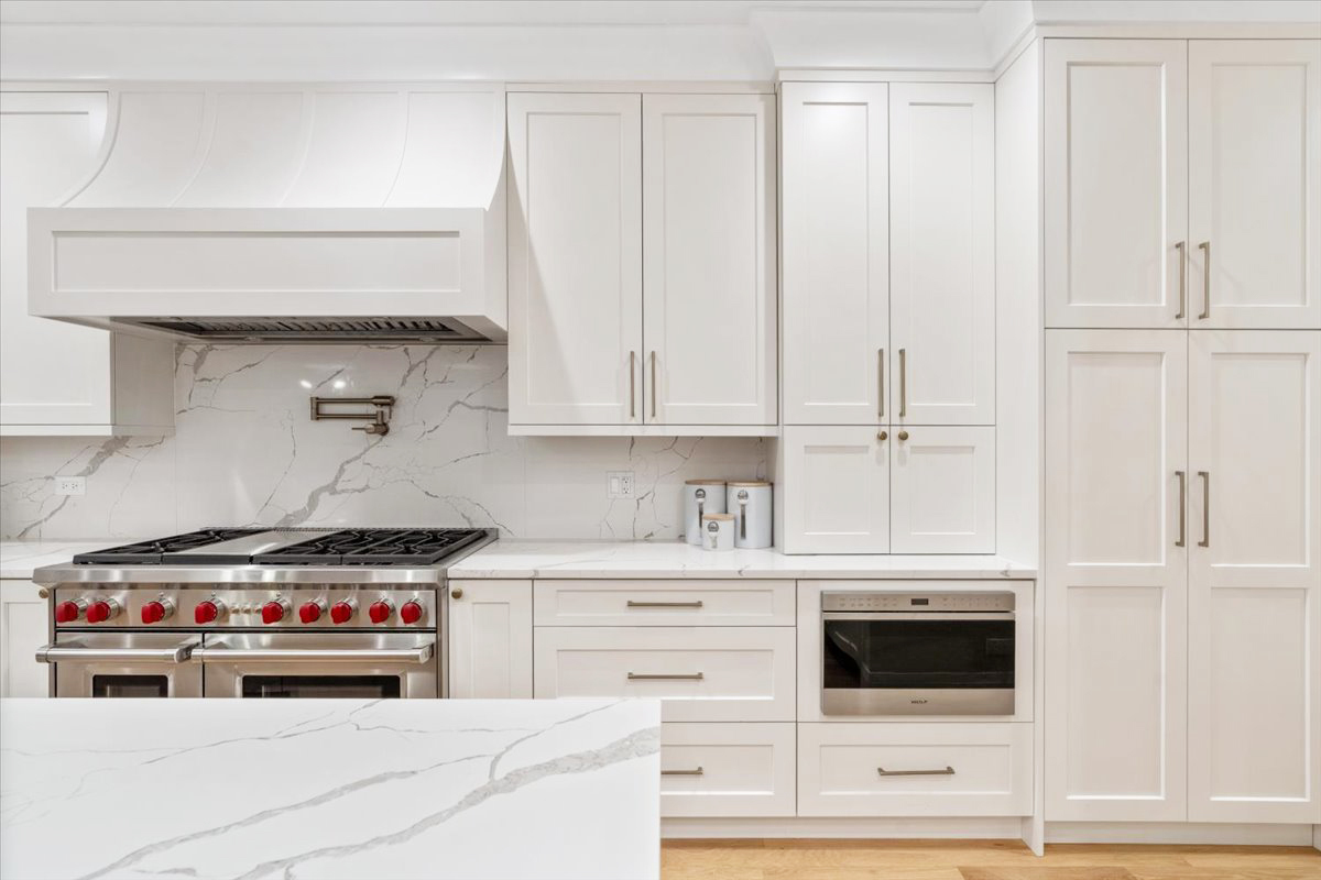 1831 North Larrabee Street Chicago IL 60614