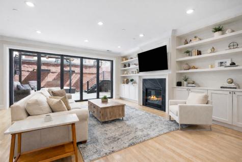1831 North Larrabee Street Chicago IL 60614
