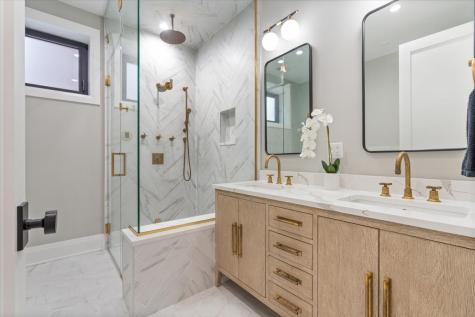 1831 North Larrabee Street Chicago IL 60614