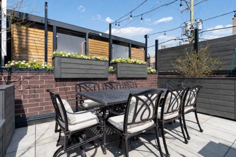 1831 North Larrabee Street Chicago IL 60614