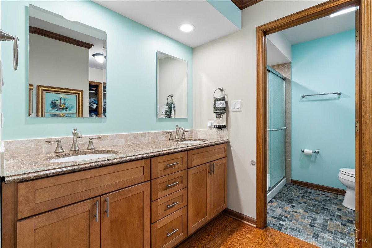 615 Windham Lane Naperville IL 60563