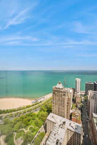950 North Michigan Avenue Chicago IL 60611