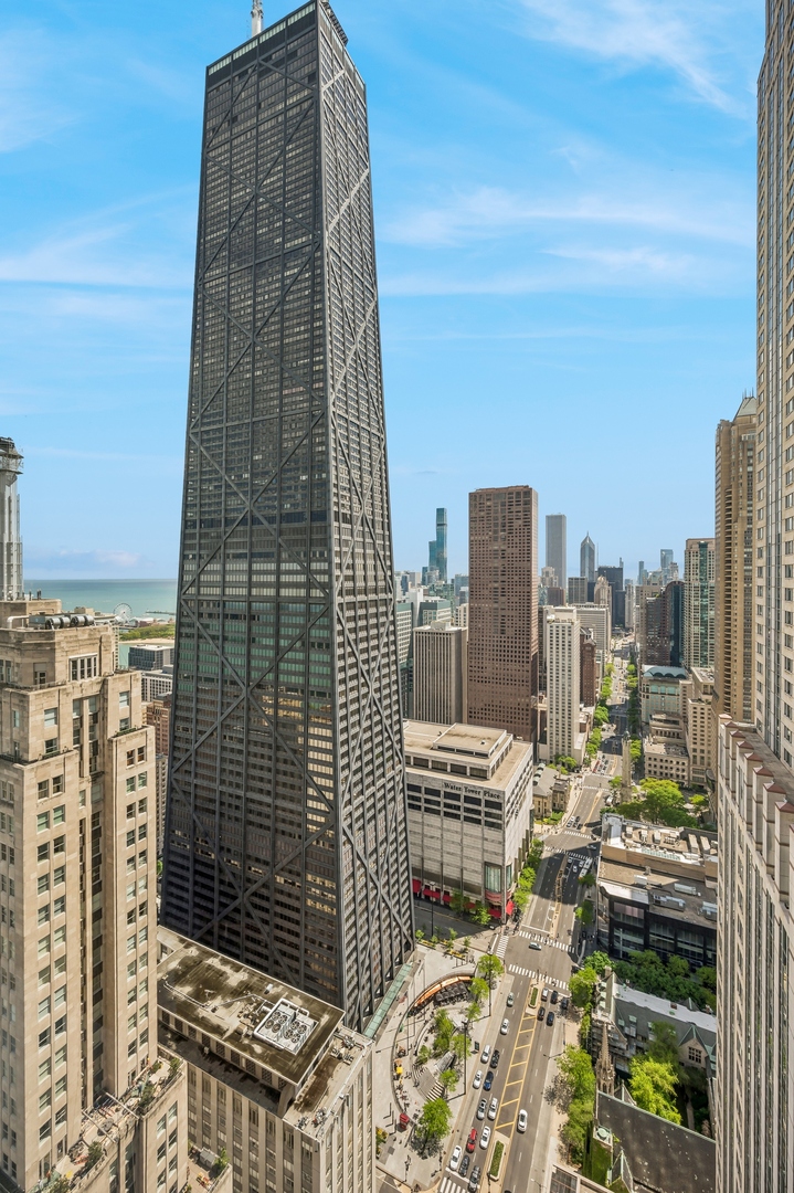 950 North Michigan Avenue Chicago IL 60611