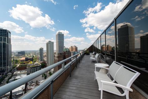 950 North Michigan Avenue Chicago IL 60611