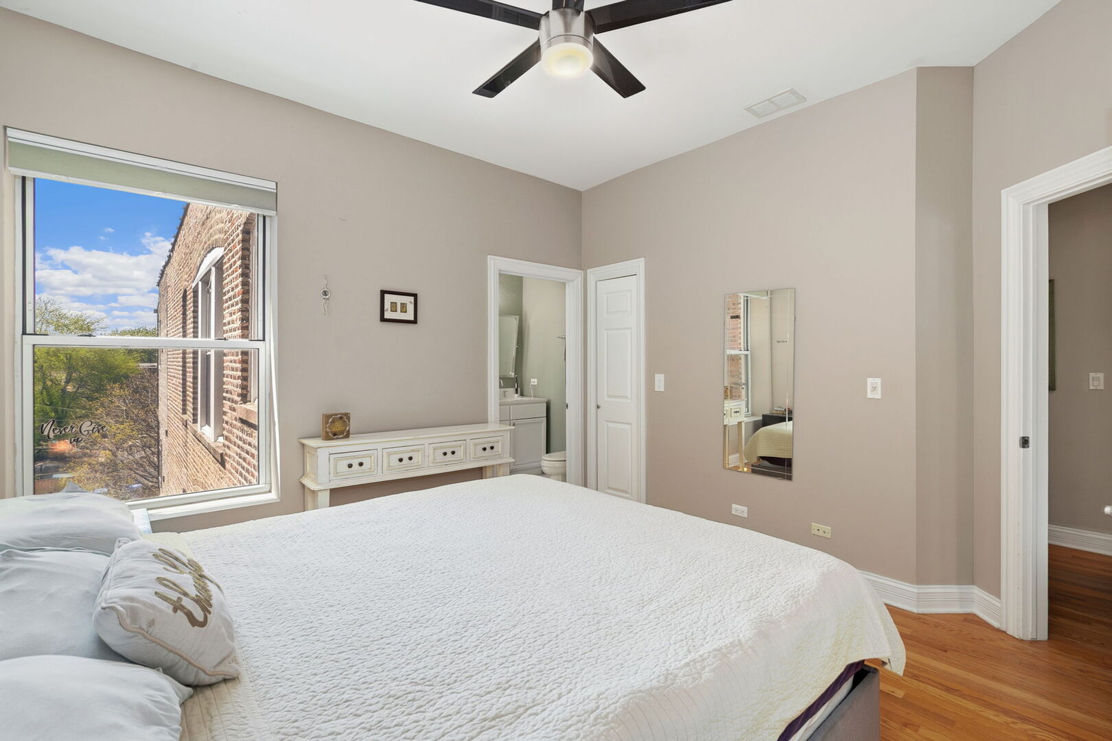 6122 South Greenwood Avenue Chicago IL 60637
