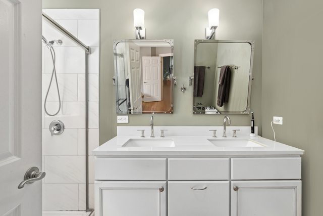 6122 South Greenwood Avenue Chicago IL 60637