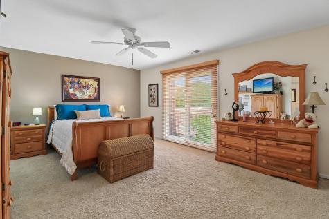 4050 Dundee Road Northbrook IL 60062
