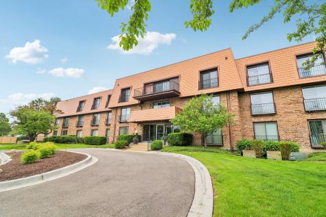 4050 Dundee Road Northbrook IL 60062