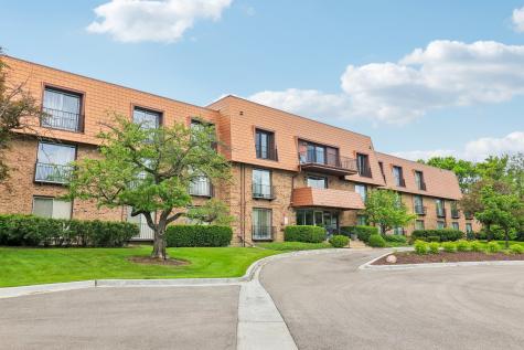 4050 Dundee Road Northbrook IL 60062
