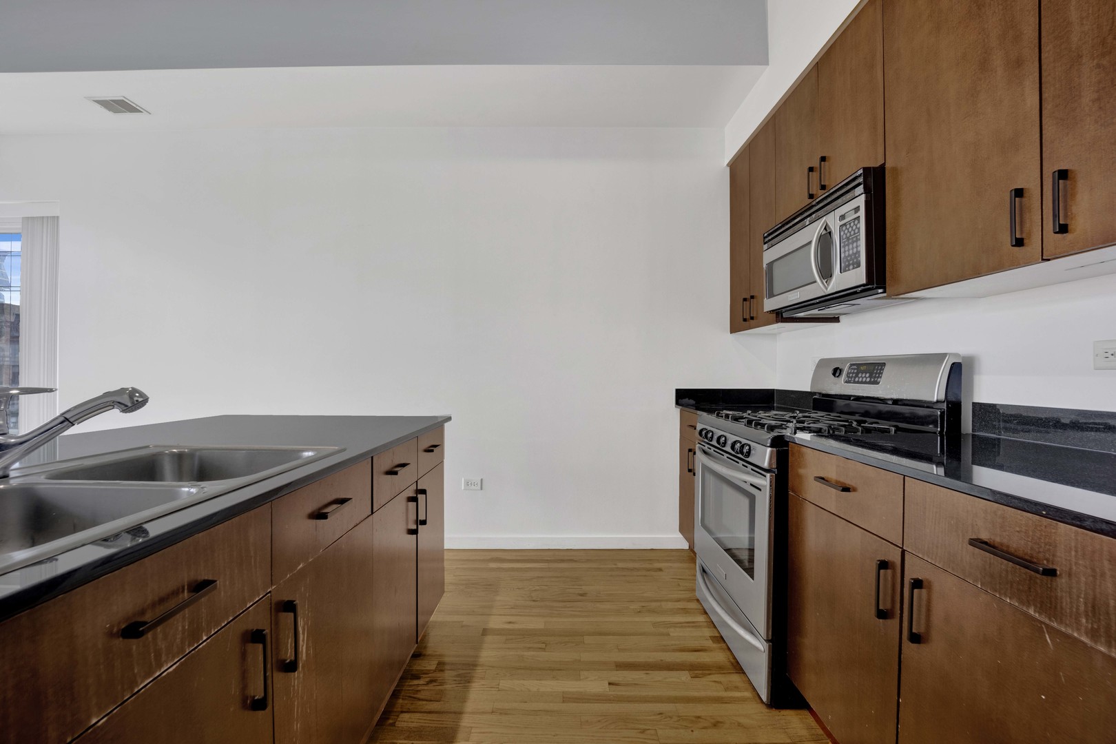 1620 South Michigan Avenue Chicago IL 60616
