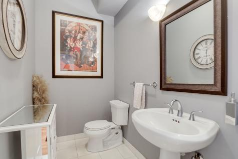 1239 North State Parkway Chicago IL 60610