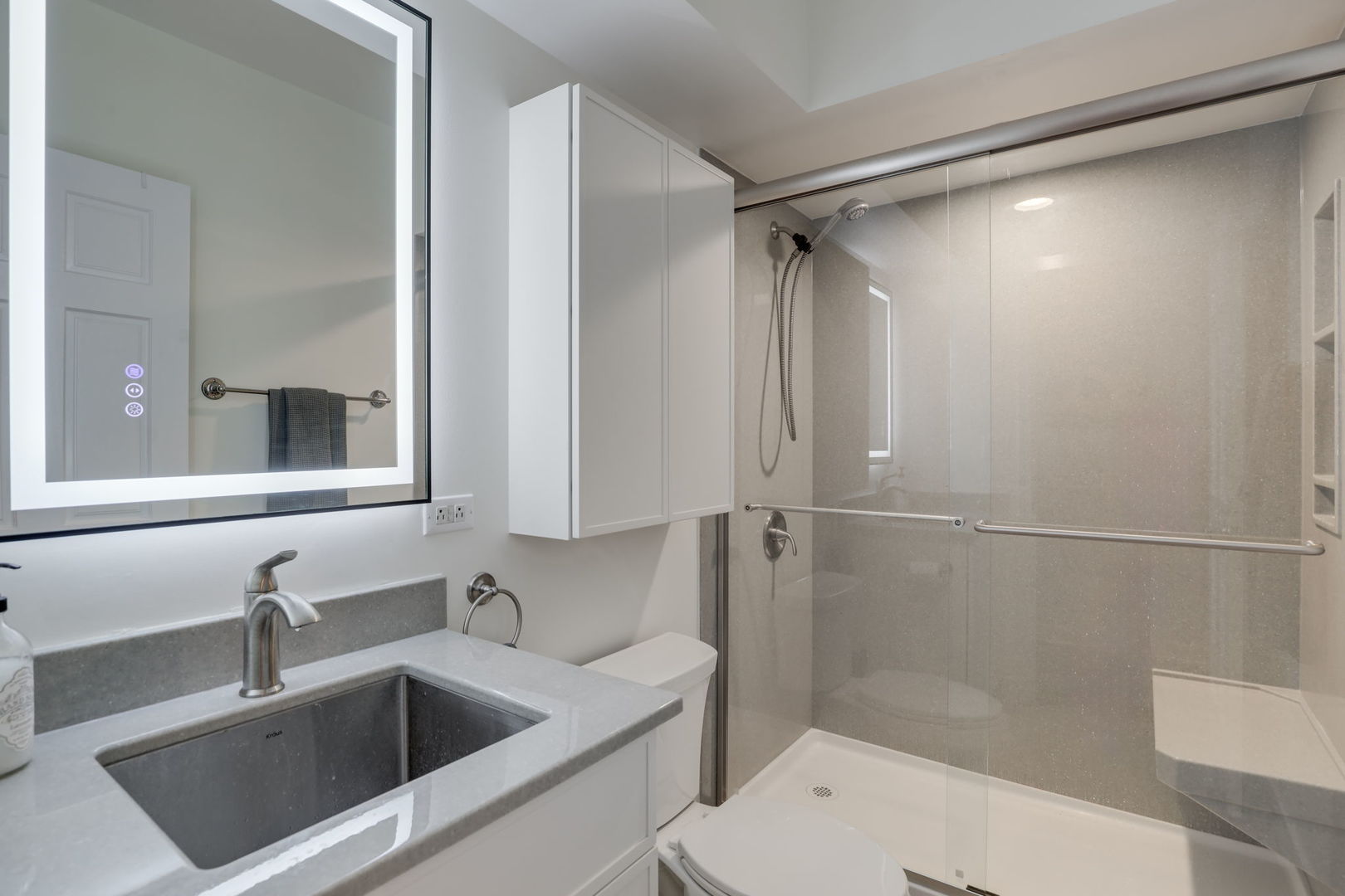 1239 North State Parkway Chicago IL 60610