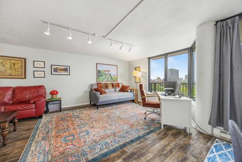 4170 North Marine Drive Chicago IL 60613
