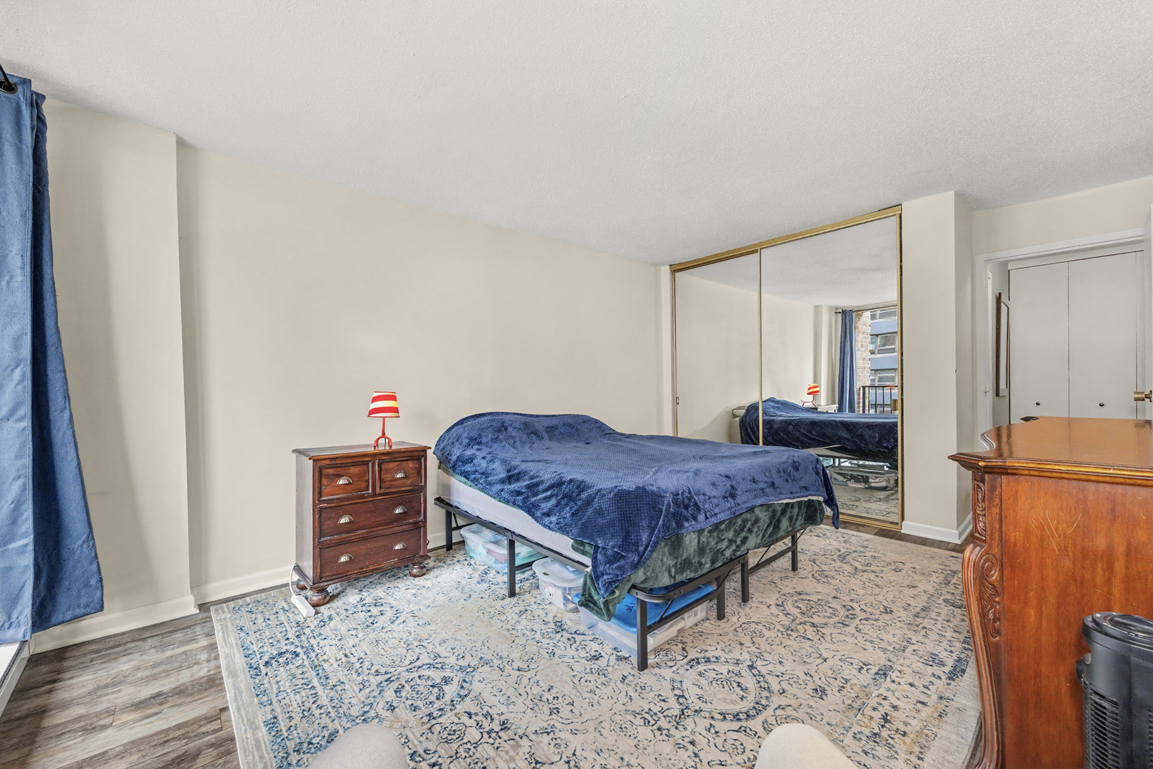 4170 North Marine Drive Chicago IL 60613