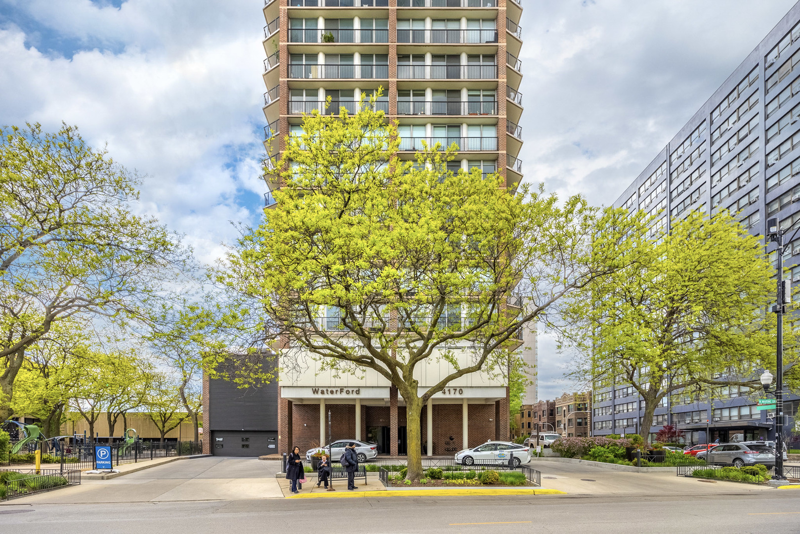 4170 North Marine Drive Chicago IL 60613