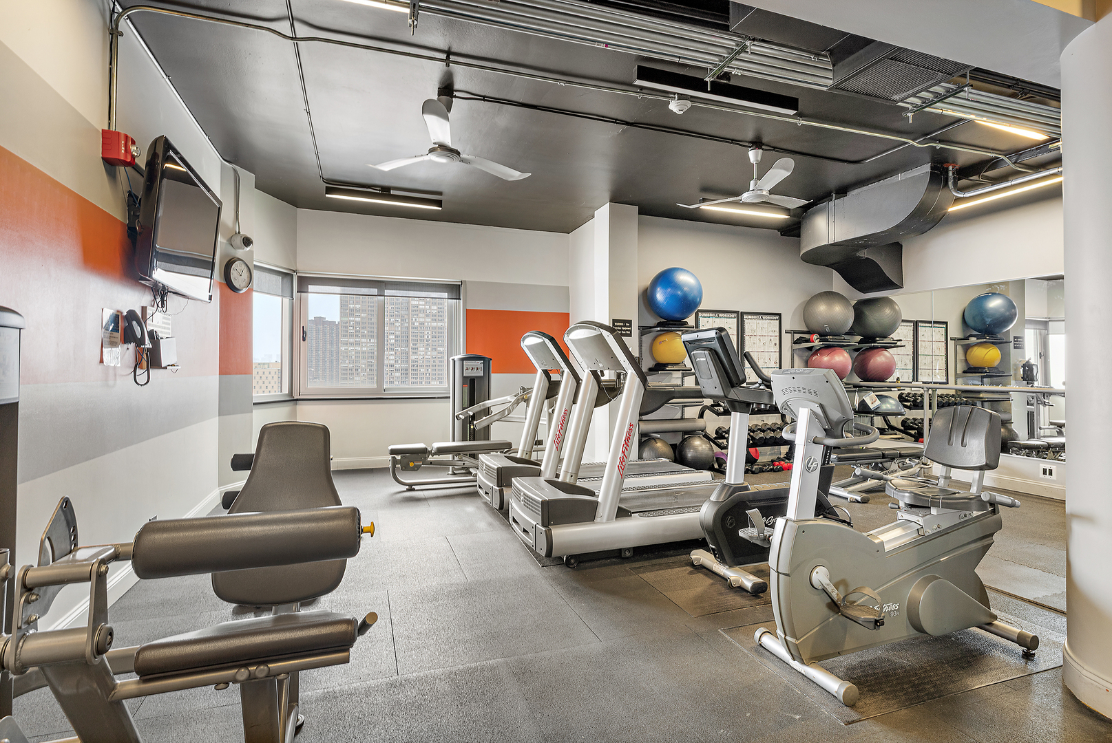 4170 North Marine Drive Chicago IL 60613