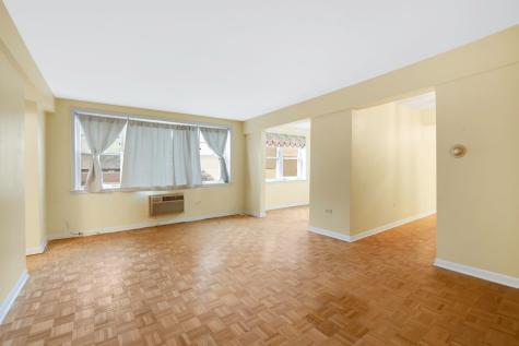 5220 Oakton Street Skokie IL 60077