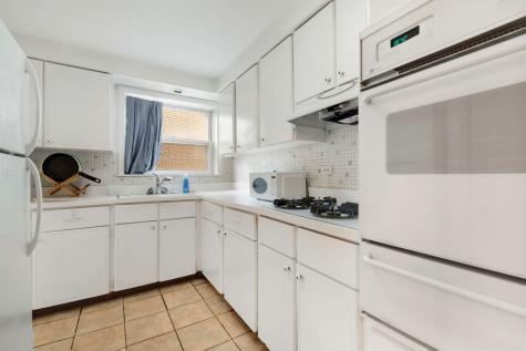 5220 Oakton Street Skokie IL 60077