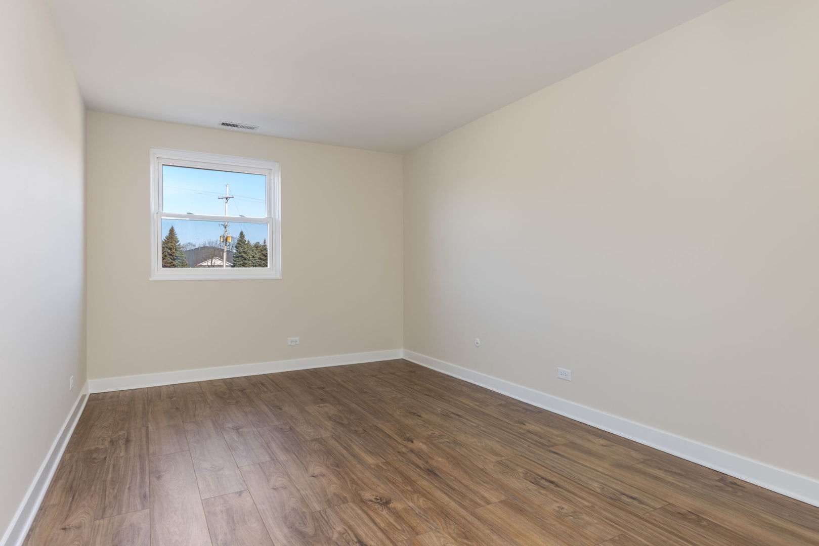 1501 Darien Lake Drive Darien IL 60561