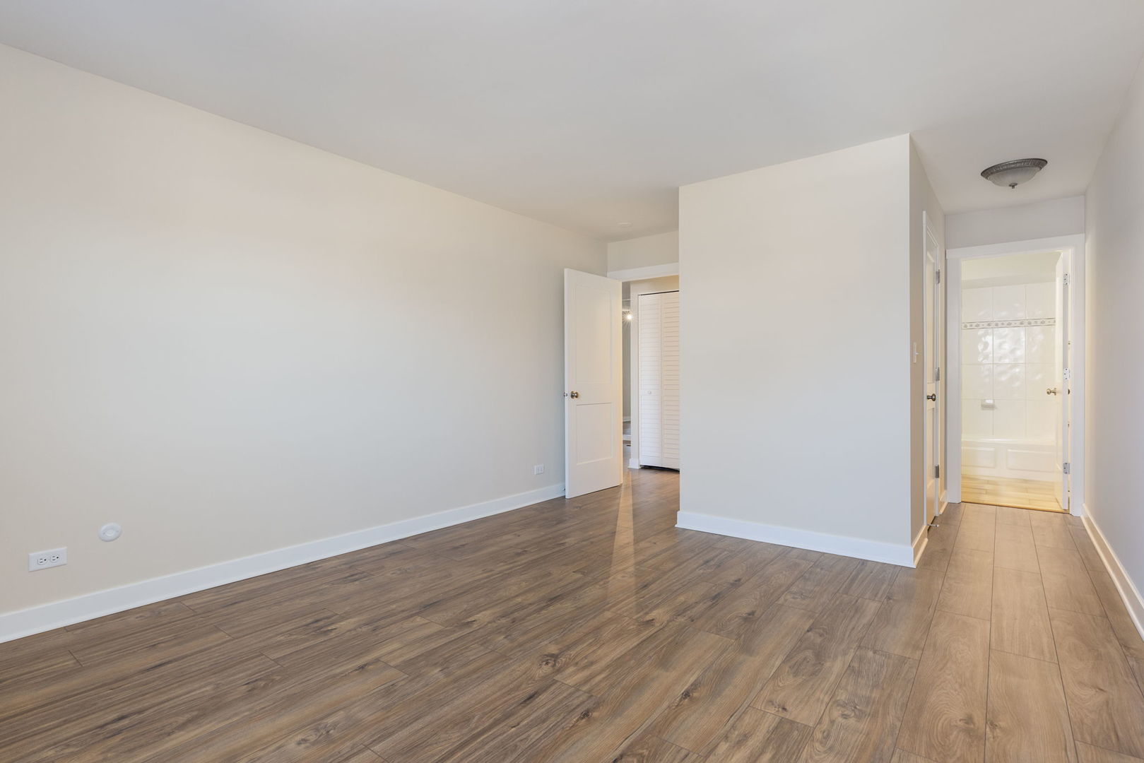 1501 Darien Lake Drive Darien IL 60561