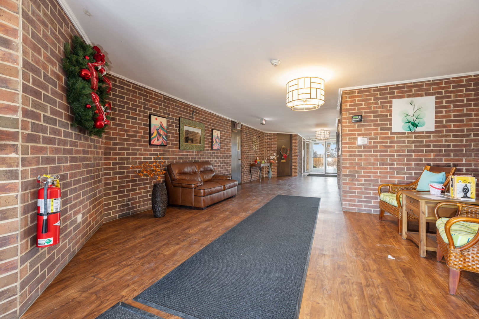 1501 Darien Lake Drive Darien IL 60561