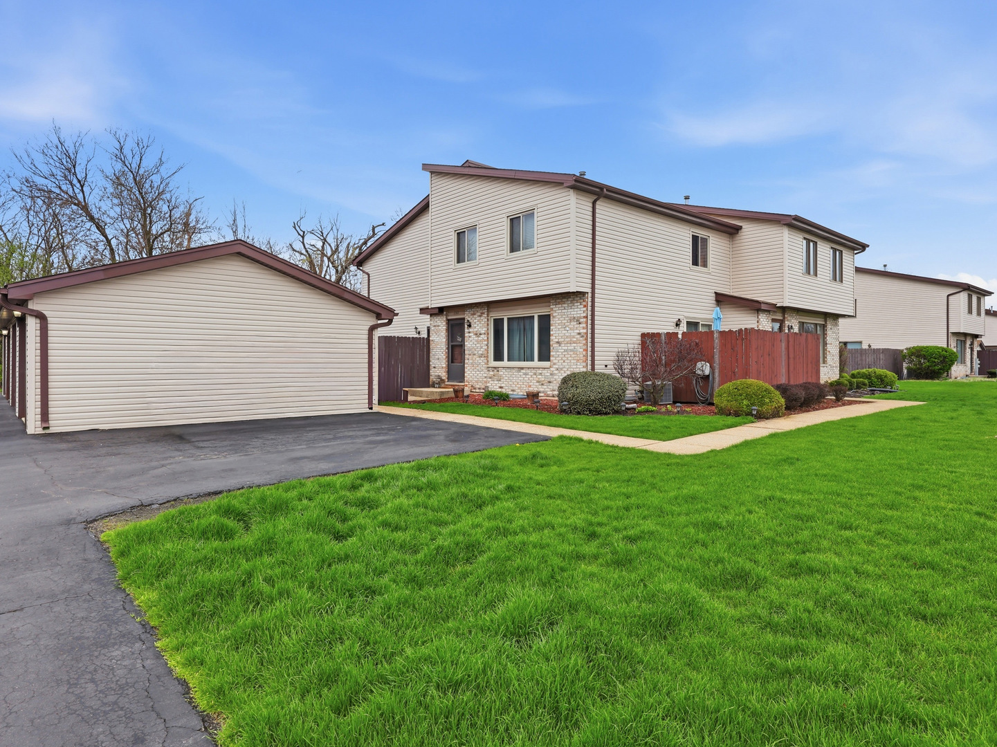 753 Bon Terre Road New Lenox IL 60451
