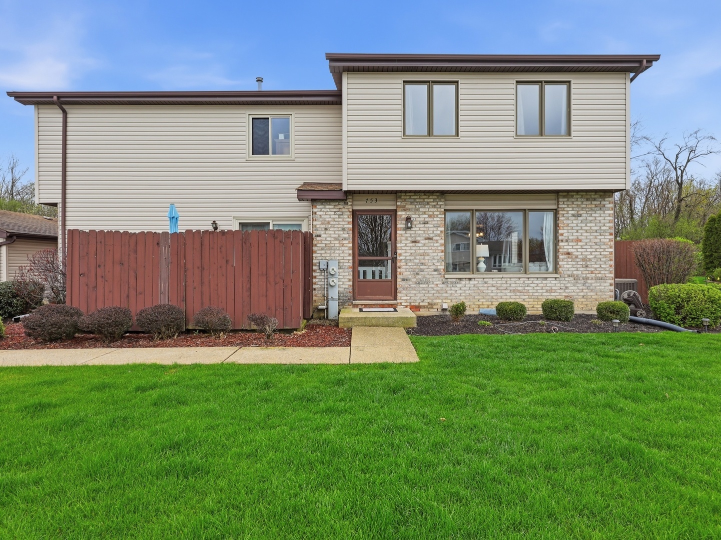 753 Bon Terre Road New Lenox IL 60451