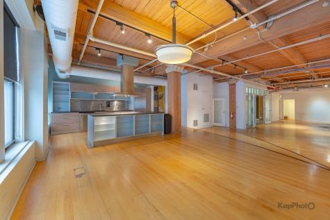 913 West Van Buren Street Chicago IL 60607