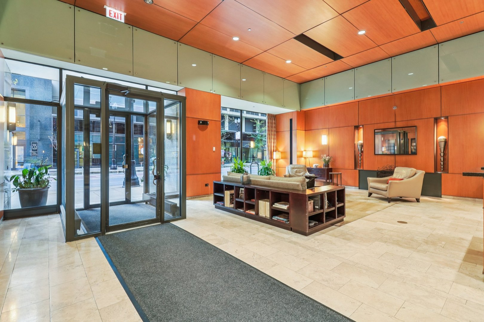 208 West Washington Street Chicago IL 60606