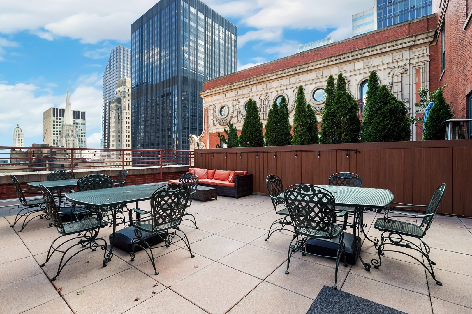 208 West Washington Street Chicago IL 60606