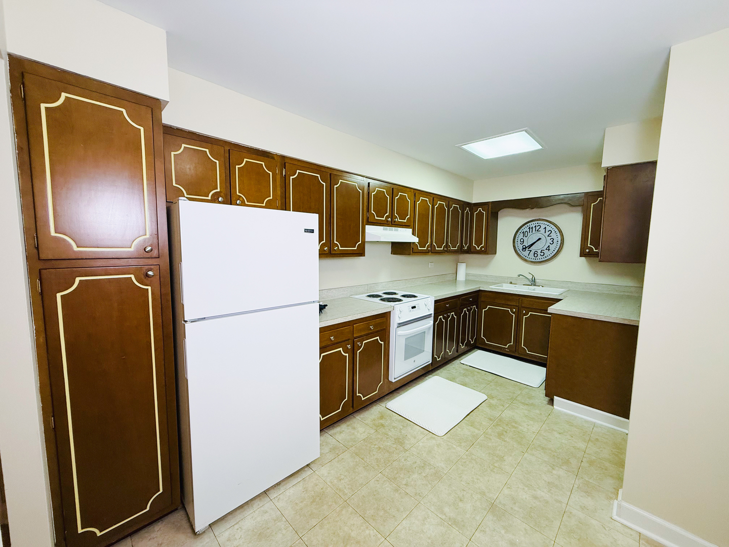 4250 Saratoga Avenue Downers Grove IL 60515