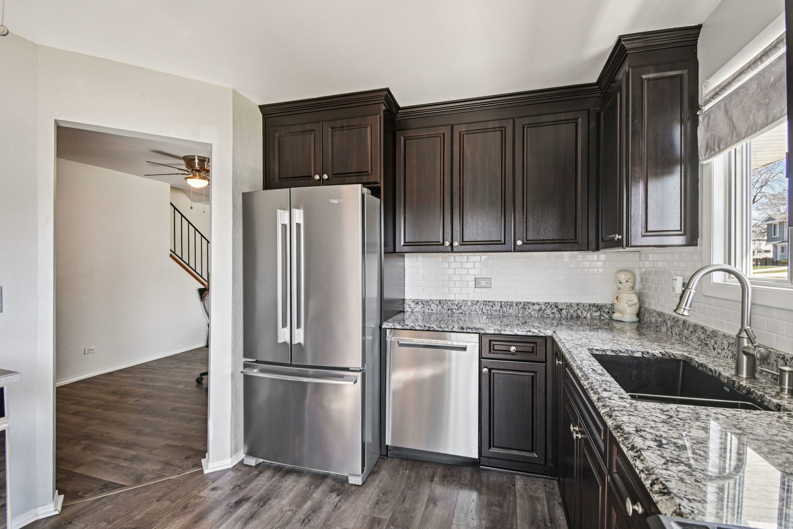 2466 Brunswick Circle Woodridge IL 60517