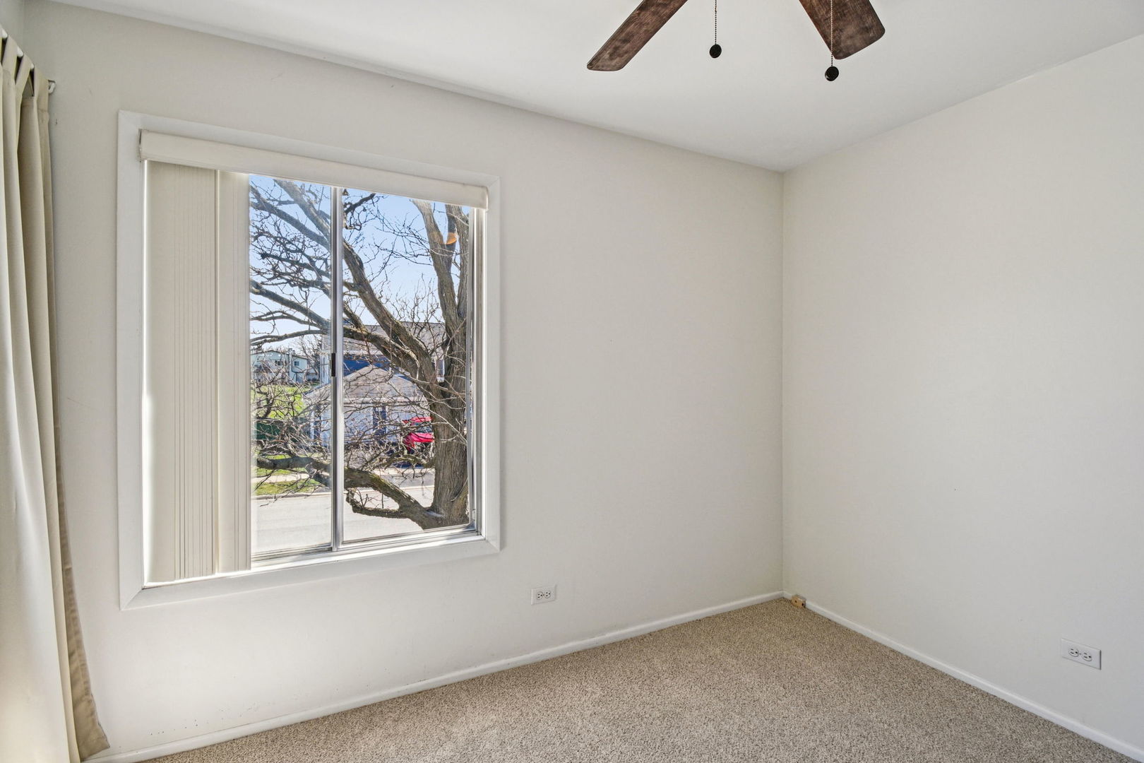 2466 Brunswick Circle Woodridge IL 60517