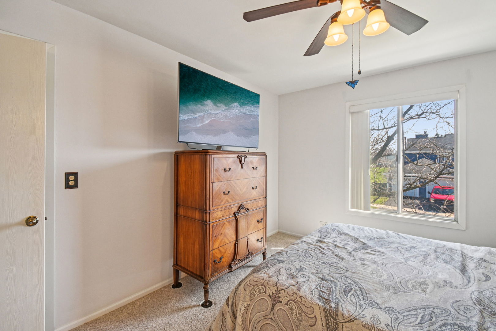 2466 Brunswick Circle Woodridge IL 60517