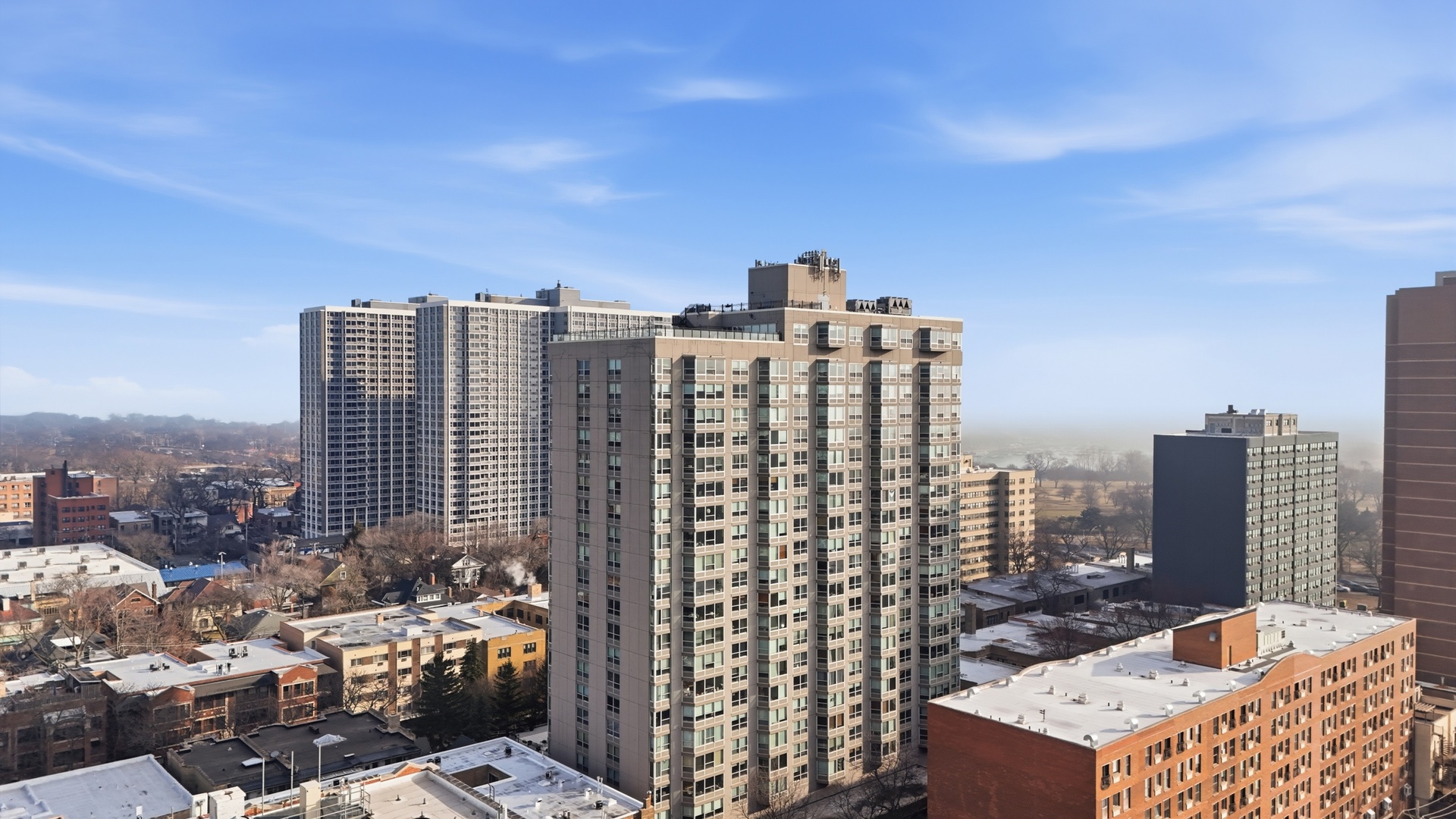 720 West Gordon Terrace Chicago IL 60613
