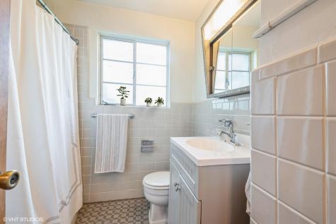 5728 South Stony Island Avenue Chicago IL 60637