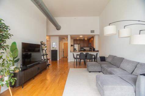 845 North Kingsbury Street Chicago IL 60610