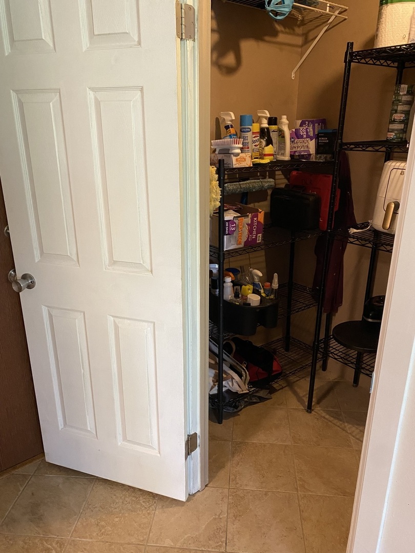 5820 Oakwood Drive Lisle IL 60532