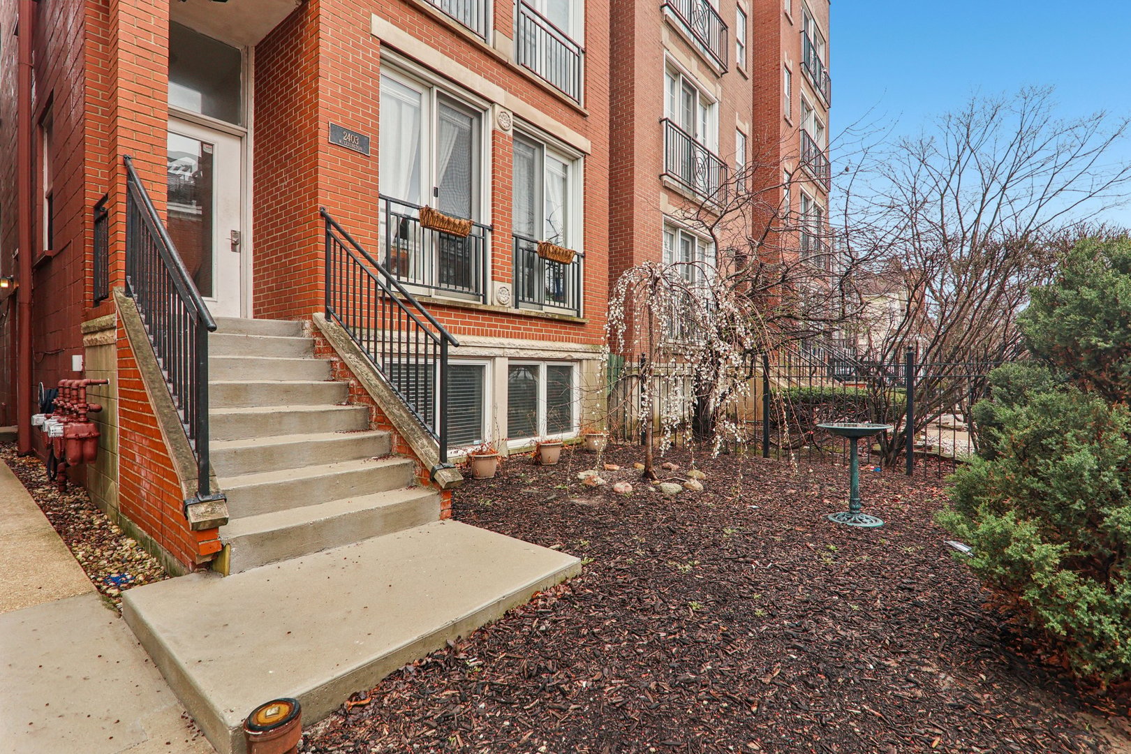 2403 West Lexington Street Chicago IL 60612