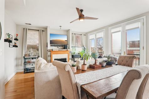 2403 West Lexington Street Chicago IL 60612
