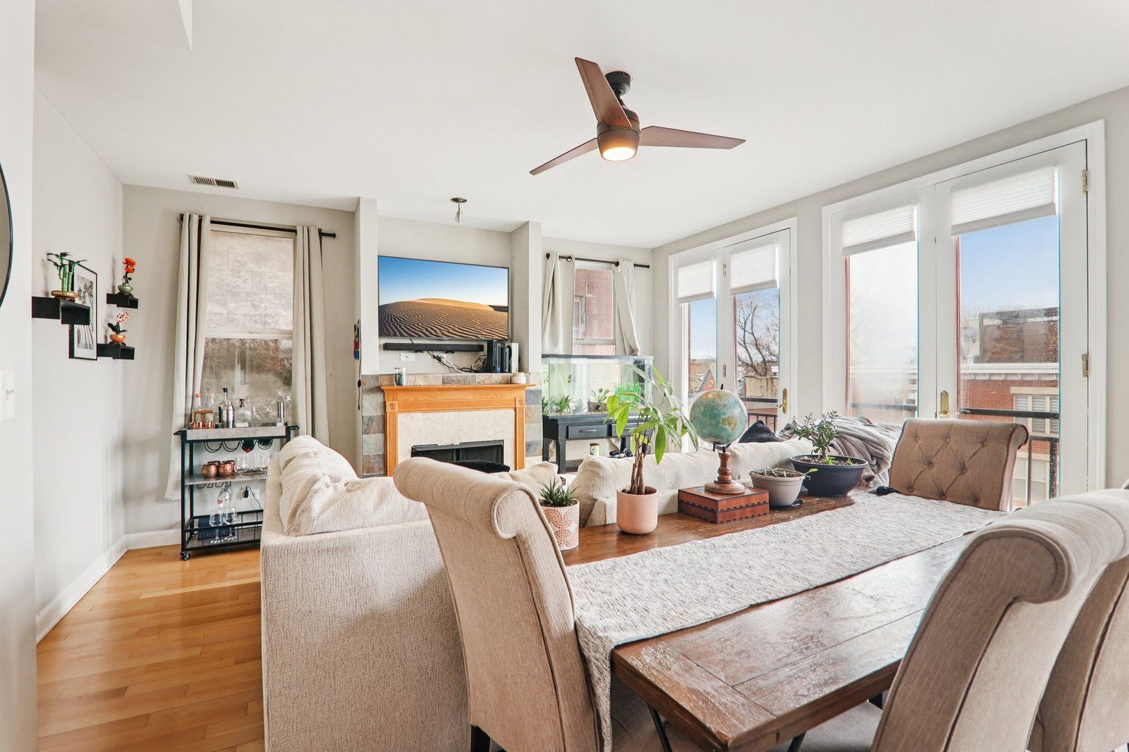 2403 West Lexington Street Chicago IL 60612