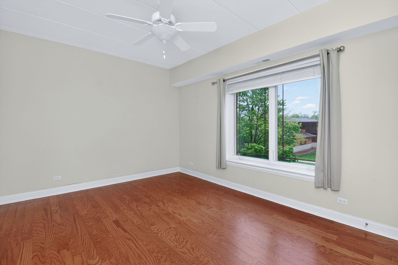 417 North Cass Avenue Westmont IL 60559