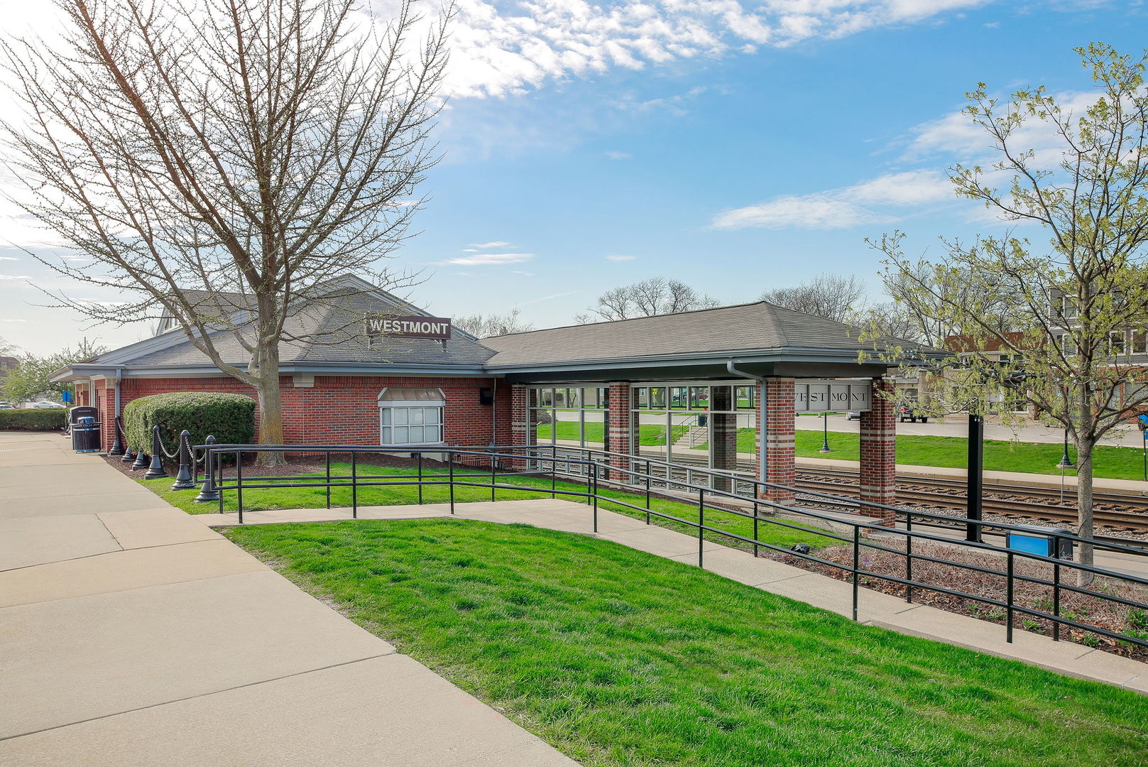 417 North Cass Avenue Westmont IL 60559